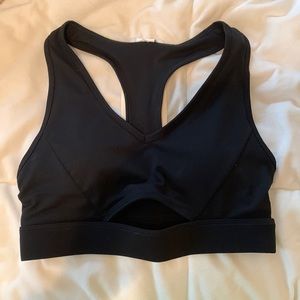 NWT Fabletics Low Impact Sports Bra